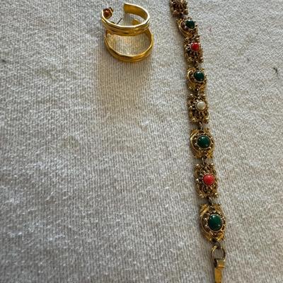Custom jewelry six pieces