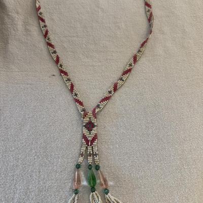 Beaded jewelry four pieces