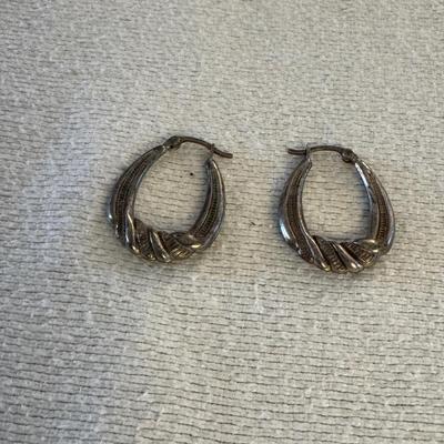 8.6 g of sterling silver pieces