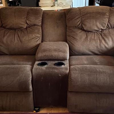 Lazyboy La Z Boy double power recliner (Client did have cats)