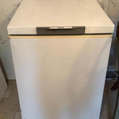 Freezer items inside not included Working conditions