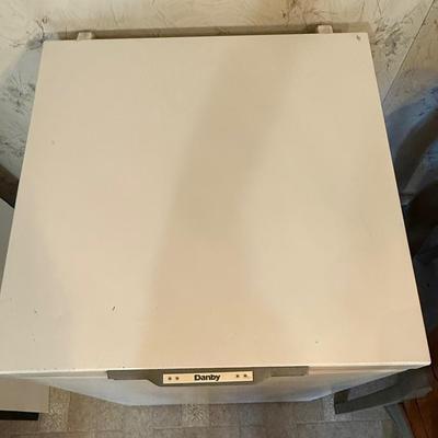 Freezer items inside not included Working conditions