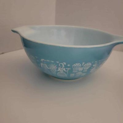 Vintage bowls