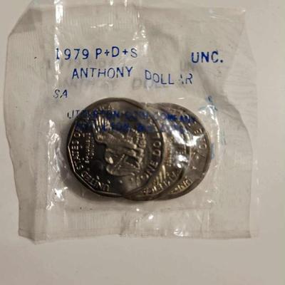3 Eisenhower dollars