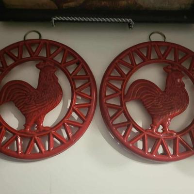 Rooster tray 2 metals rooster trivets