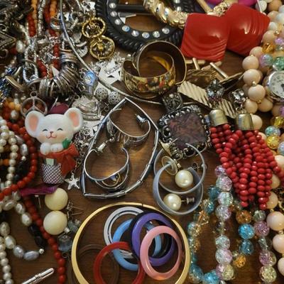 Bulk craft jewelry lot