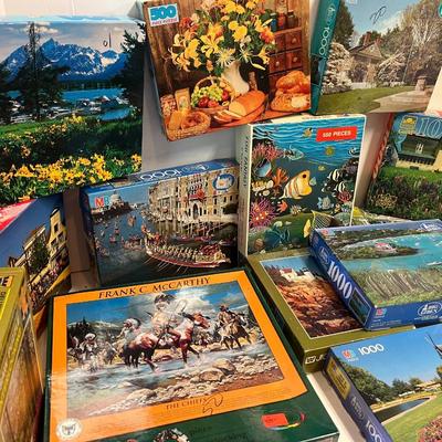 Large Puzzle Lot