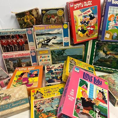 Vintage Puzzles Lot