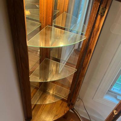 Lighted Curio Cabinet (DR-MG)