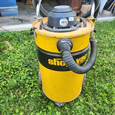 20 Gallon Shop Vac Industrial Duty model 932 Working