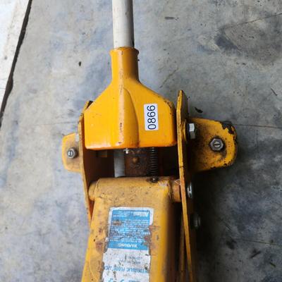 2.25 ton Hydraulic Floor Jack tested