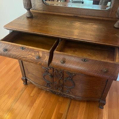 Antique Oak Sideboard with Beveled Glass Mirror (DR-MG)
