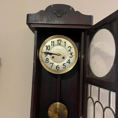 Wooden Wall Clock With Leaded Glass Door (EH-MG)
