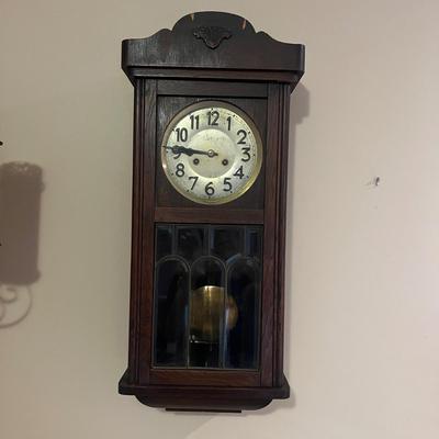 Wooden Wall Clock With Leaded Glass Door (EH-MG)