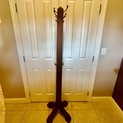 Wooden Coat Rack (E-MG)