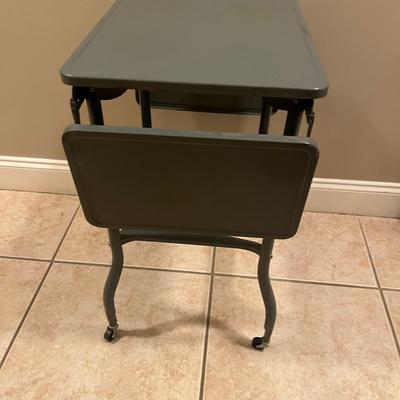 Metal Typewriter Stand (P-MG)