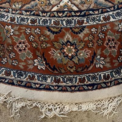 Tan & Brown Circular Area Rug 8’ 10”D (P-MG)