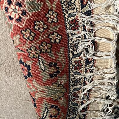 Tan & Brown Circular Area Rug 8’ 10”D (P-MG)