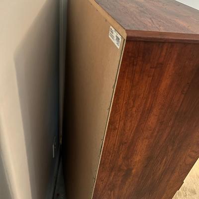 Ashley Furniture Five Drawer Chest of Drawers (P-MG)