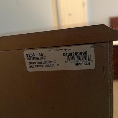 Ashley Furniture Five Drawer Chest of Drawers (P-MG)