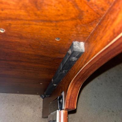 Queen Sized Wooden Sleigh Bed (P-MG)