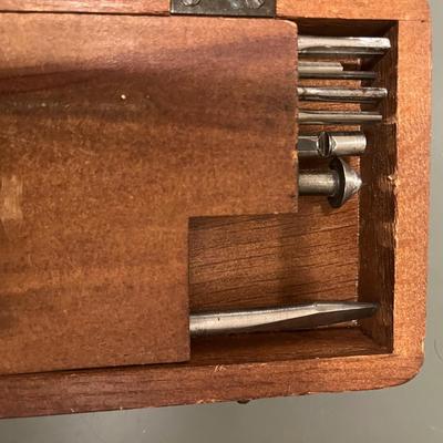 North Brothers Yankee Tool Set #100 & Yankee Automatic Drill # 41Y(P-MG)