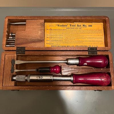 North Brothers Yankee Tool Set #100 & Yankee Automatic Drill # 41Y(P-MG)