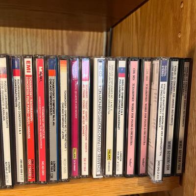 Sony DVD/CD Player & DVDs & CDs (LR-MG)