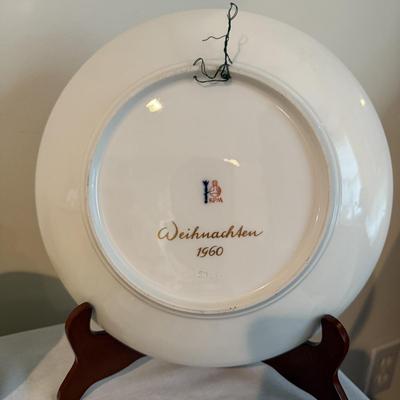 Sale Photo Thumbnail #1452: Comes with various mottahedeh , wedgwood, and limoges pieces