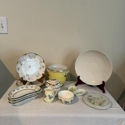 Sale Photo Thumbnail #1445: Comes with various mottahedeh , wedgwood, and limoges pieces