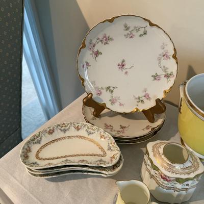 Sale Photo Thumbnail #1446: Comes with various mottahedeh , wedgwood, and limoges pieces