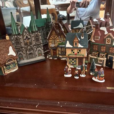 Dept 56 Dickens Village pieces with people
