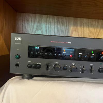 NAD Monitor Series Preamp Tuner (LR-MG)