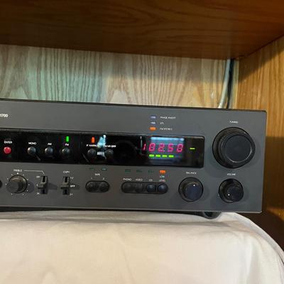 NAD Monitor Series Preamp Tuner (LR-MG)