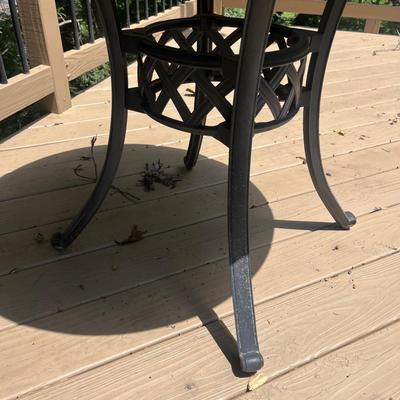 Round Tile Top Table (D-MG)
