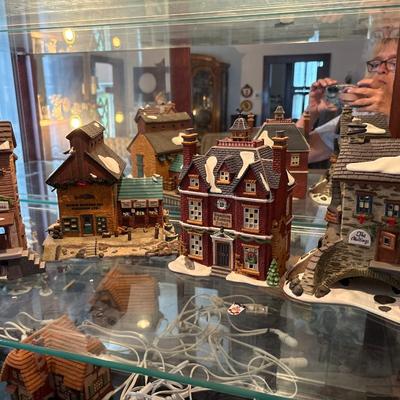 Dept 56 village pcs