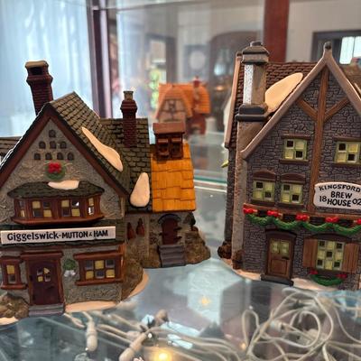 Dept 56 Dickens village pcs