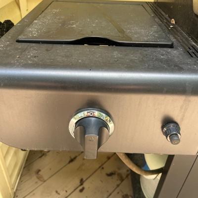 Char Broil Propane Grill (D-MG)