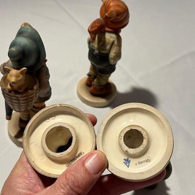 Hummel ‘Which Hand’ & More Figurines (LR-RG)