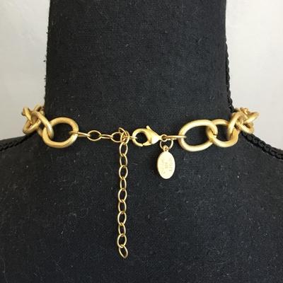 Beautiful vintage, Susan Shaw wear it well made in the USA gorgeous statement necklace