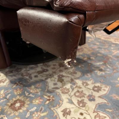 Lane Leather Recliner (LR-RG)