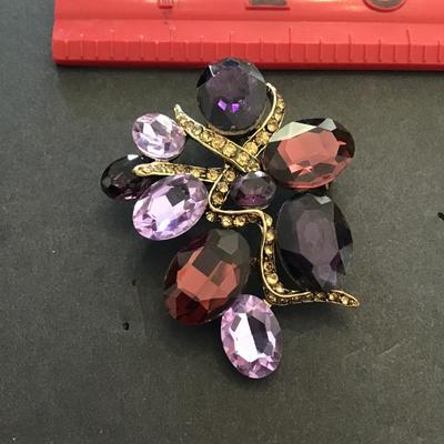 Vintage, goldtone, multicolored, rhinestone brooch