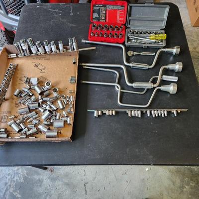 Craftsman Tool bag loaded with Sockets in Photos.