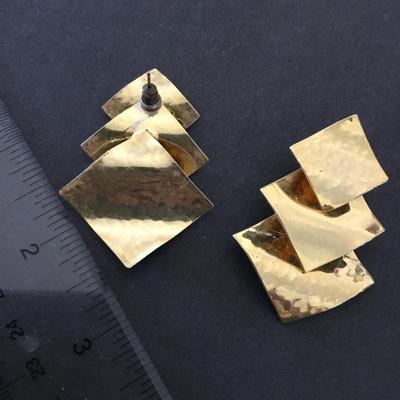 Beautiful vintage hammered gold, toned statement earrings very nice very beautiful