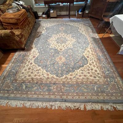 Large Blue Floral Rug - 9ft x 12ft (LR-RG)