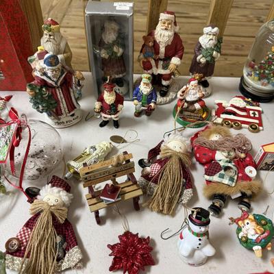 Christmas Ornaments Galore! (G-BM)