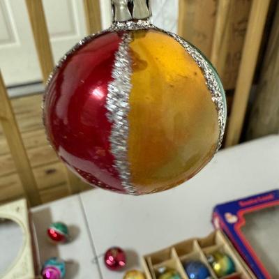 Shiny Brite Vintage Ornaments (G-BM)