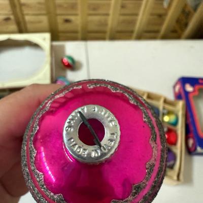 Shiny Brite Vintage Ornaments (G-BM)