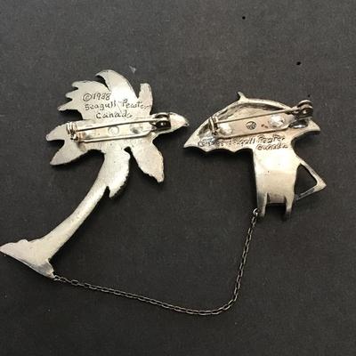 Vintage signed, seagull pewter lapel, pin set