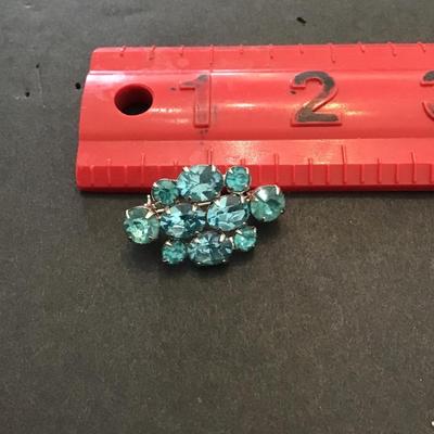 Vintage SilverTone, baby blue rhinestone lapel pin